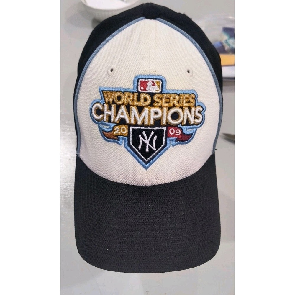 New York Yankees 2009 World Series Champions Stretch Fit Hat Era One Size Rare